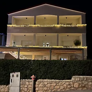 Tomeri Starigrad Paklenica